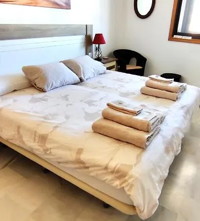 María Teresa Apartamento San Luis de Sabinillas